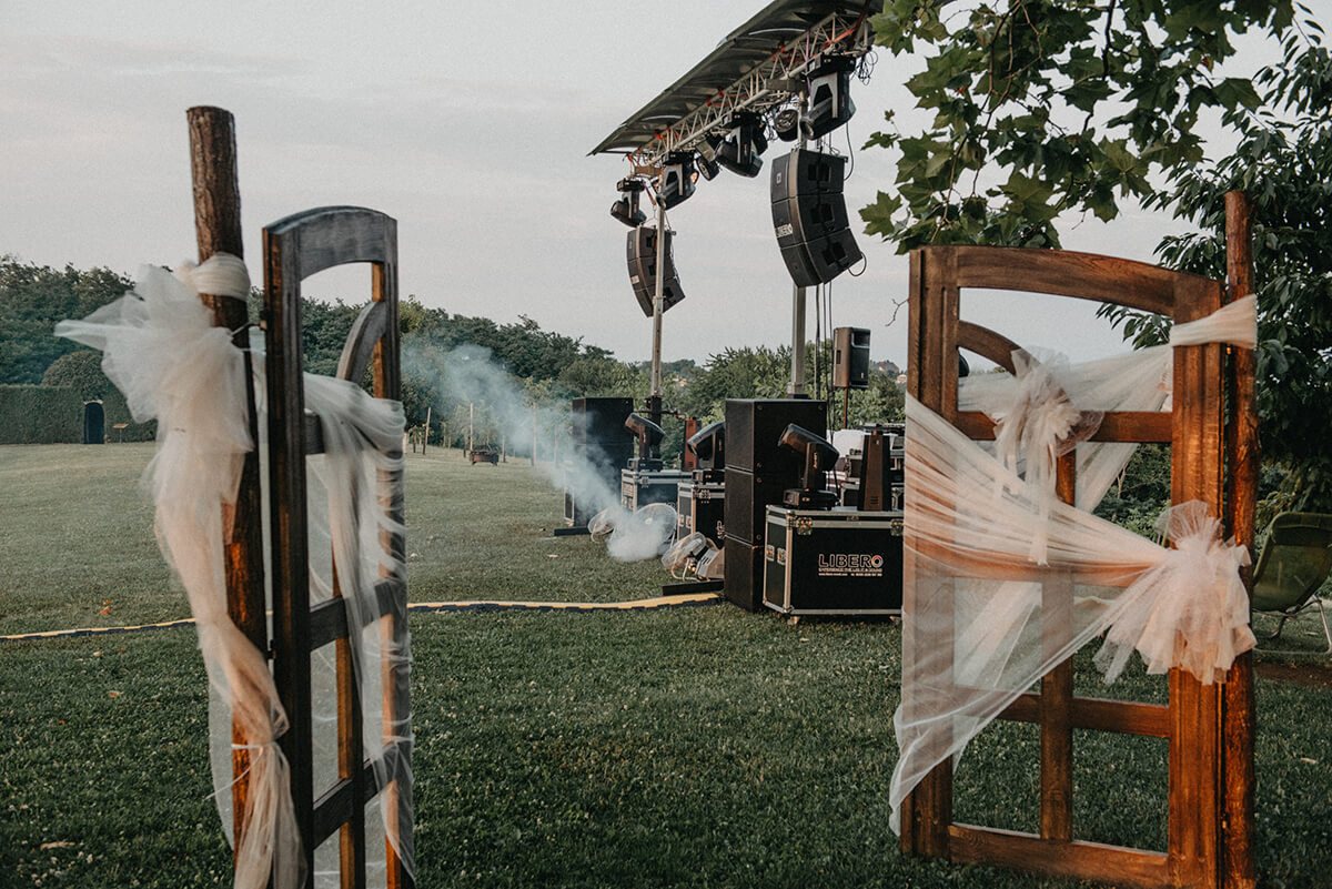 Sunset wine & music night 10