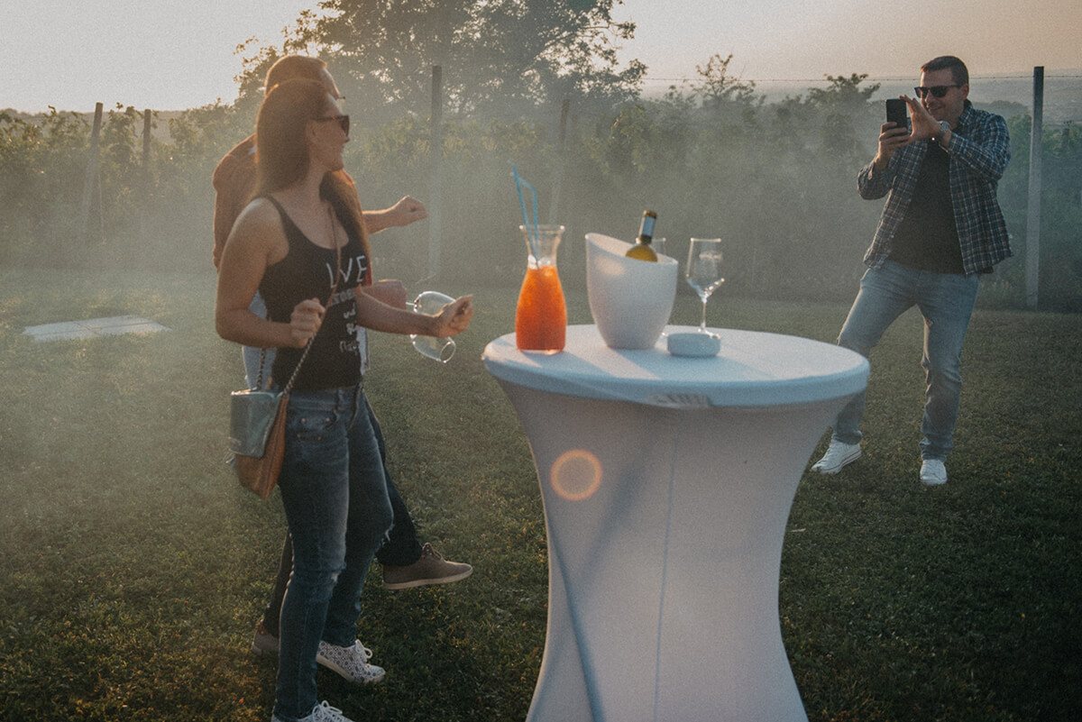 Sunset wine & music night 20